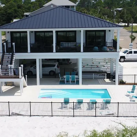 Pet Friendly Beach House - The Great White Florida House By Panhandle Getaways